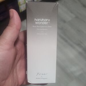 Black Rice Hyaluronic Toner